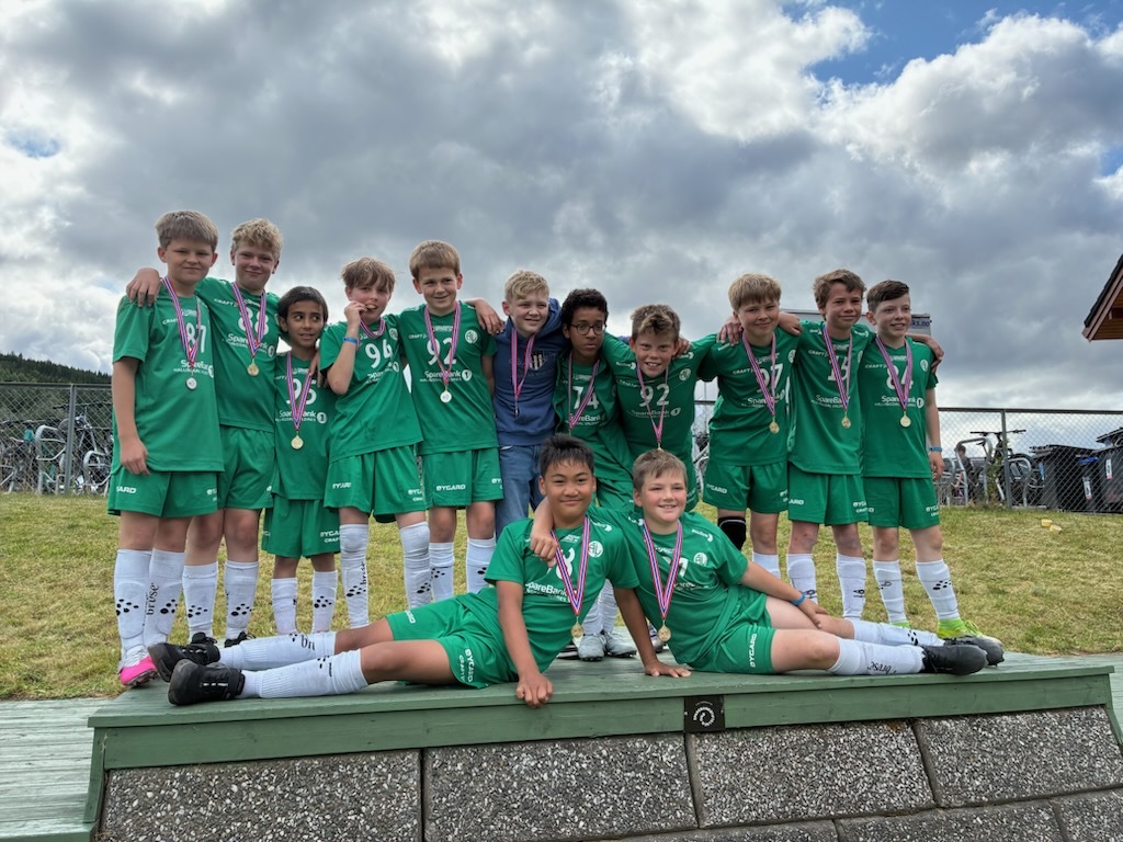 https://holil.no/uploads/Fotball/IMG_82431-1.jpg
